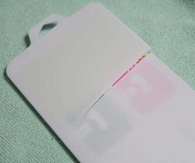 iPhoneGlassFilmNagomi03