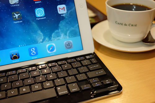 AnkerKeyboardCover_iPadAIr12