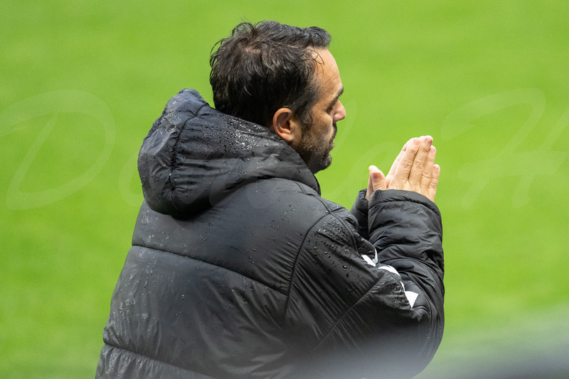 TediousPhoto20251112B