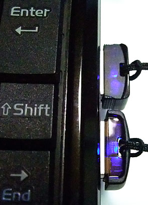 上海問屋超小型 USB microSD カードリーダー 1