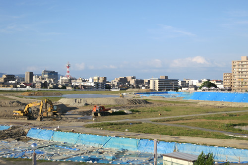 DSC-RX100vsS100_30_S100_50mmF40ss