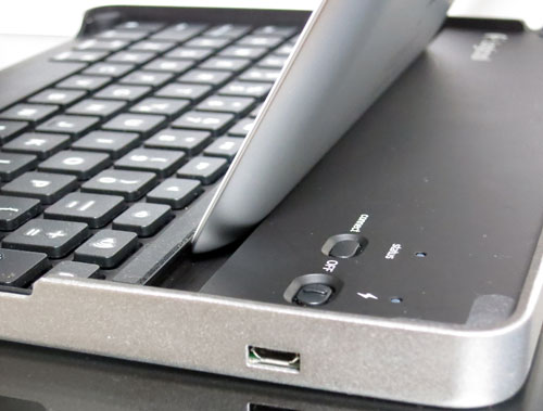 iPad3rd_withKeyCase04