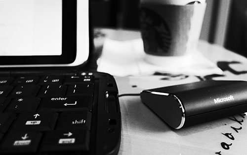 WedgeTouchMouse11