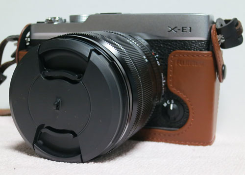 X-E1_18-55LenzCap4