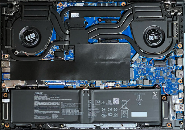 TUFGaming_FX507ZV4_2ndSSD10