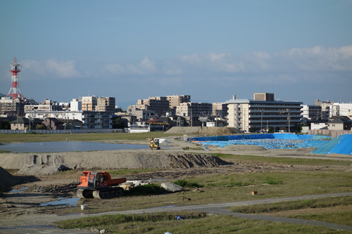 DSC-RX100vsS100_34_RX100_100mmF49ss
