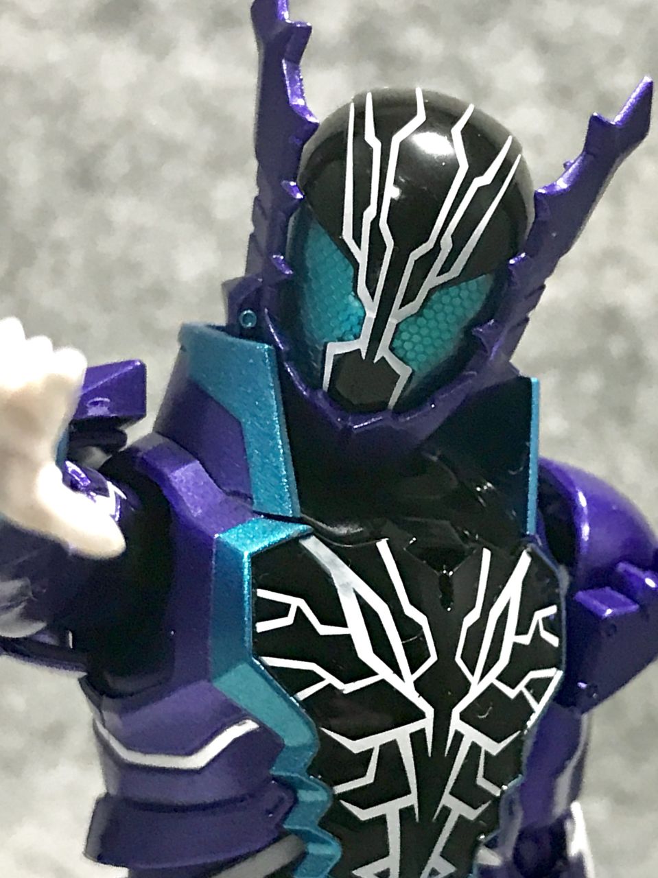 S.H.Figuarts仮面ライダーローグ S.H.Figuarts 仮面ライダーローグ | 魂ウェブ