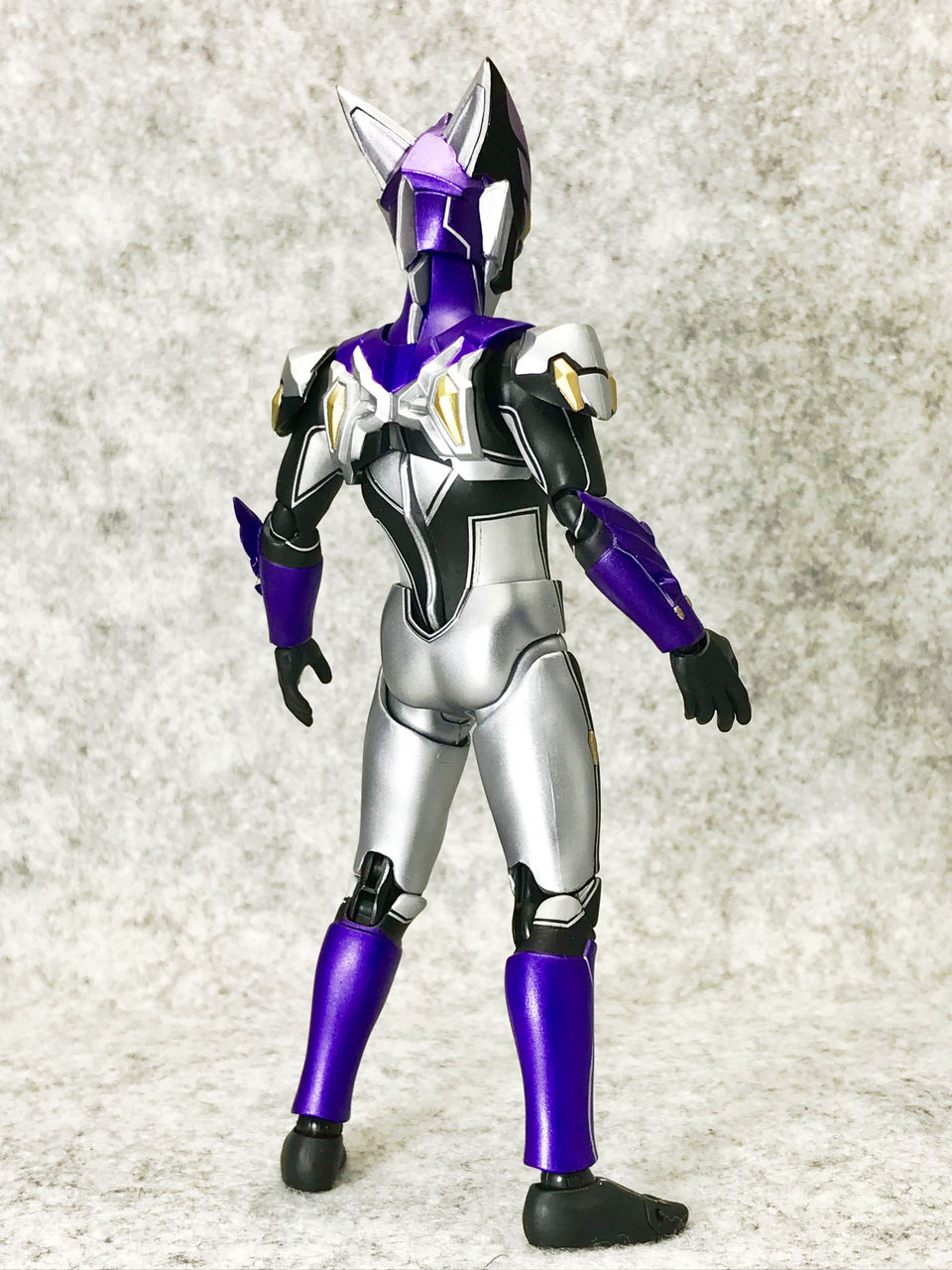 S.H.Figuarts ウルトラマンロッソ グランド | ウルトラマンR