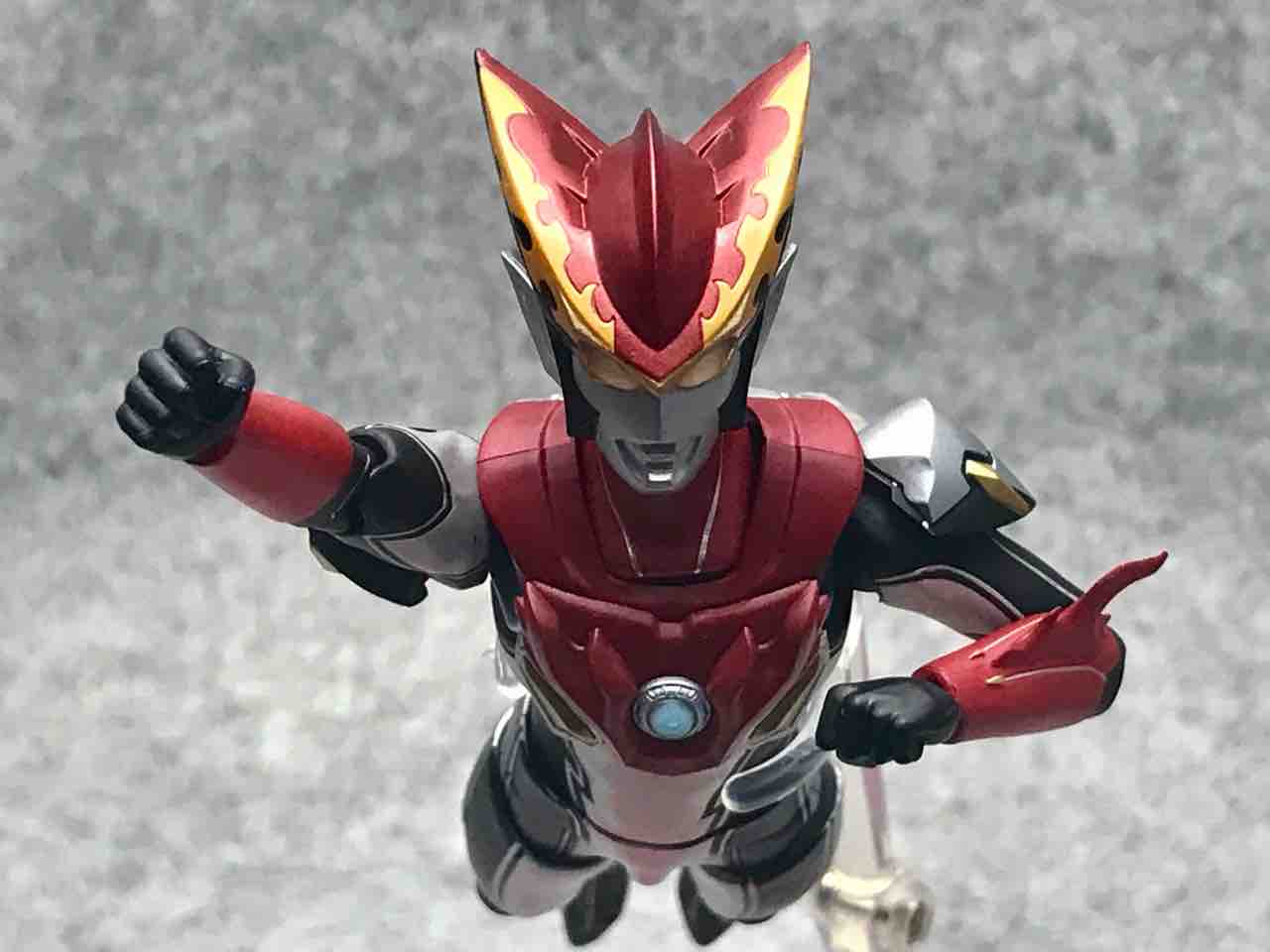 S.H.Figuarts ウルトラマンロッソ フレイム : プラアトリエ