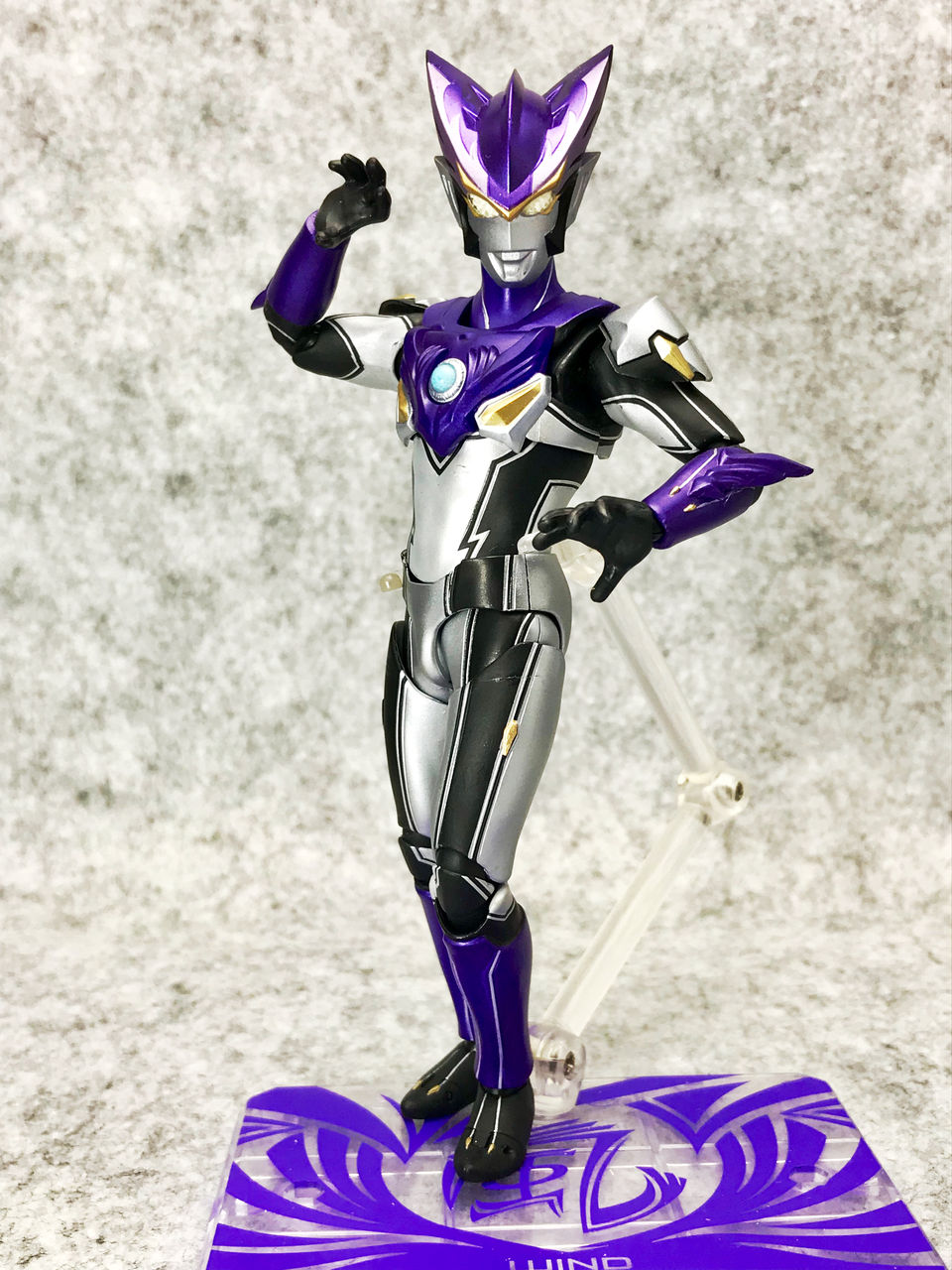 S.H.Figuartsウルトラマンブルウインドウルトラマンロッソグランド Amazon.co.jp: TAMASHII NATIONS S.H.フィギュアーツ