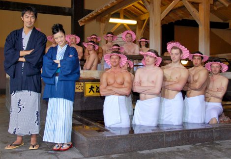 上戸彩 塗れば 裸の男 映画「テルマエ・ロマエ」 AV 精液 阿部寛d