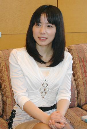 綿矢りさ 28 謎の彼女X 巨乳 声優 美人