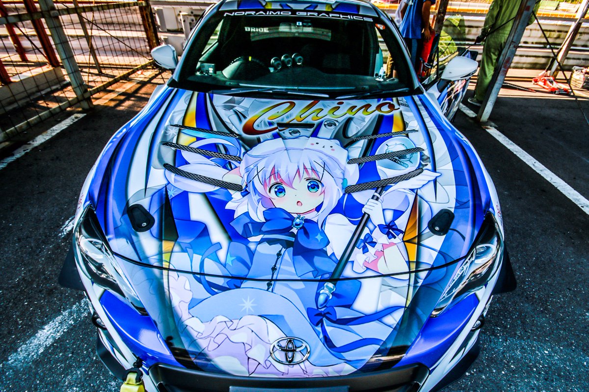 ホロライブ Vtuberオタクの戌神ころね痛車 心無い人間に傷つけられる 同人速報 ホロライブ Vtuberオタクの戌神ころね痛車 心無い人間に傷つけられる 同人速報