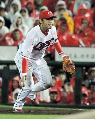 広島カープ 試合の勝敗を決めた 今日の新井の素晴らしい守備にファンも歓喜 広島カープブログ