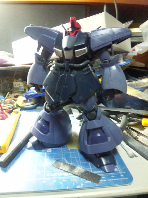 ドライセン袖付き削りました 後ろからガンプラ