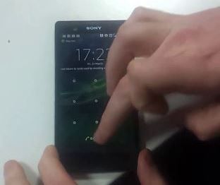 Xperia Z ロック画面のセキュリティホールとその対策 ドコモ スマートフォンおすすめ情報局 Xperia Z ロック画面のセキュリティホールとその対策 ドコモ スマートフォンおすすめ情報局