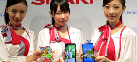 「3300mAhのバッテリー搭載!」次世代AQUOS PHONE(SH-04F)のスペック情報