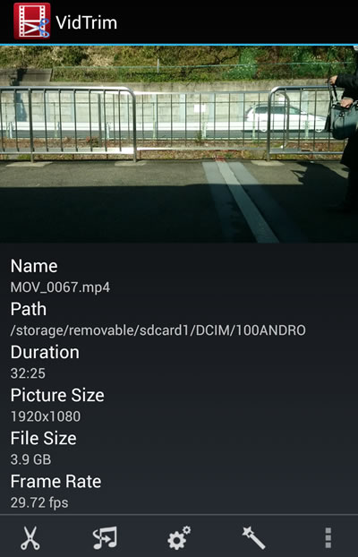 フルHD画質で32分以上撮影した4GB近い大きなファイルを選びました。