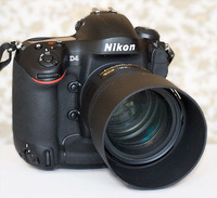 Nikon D4