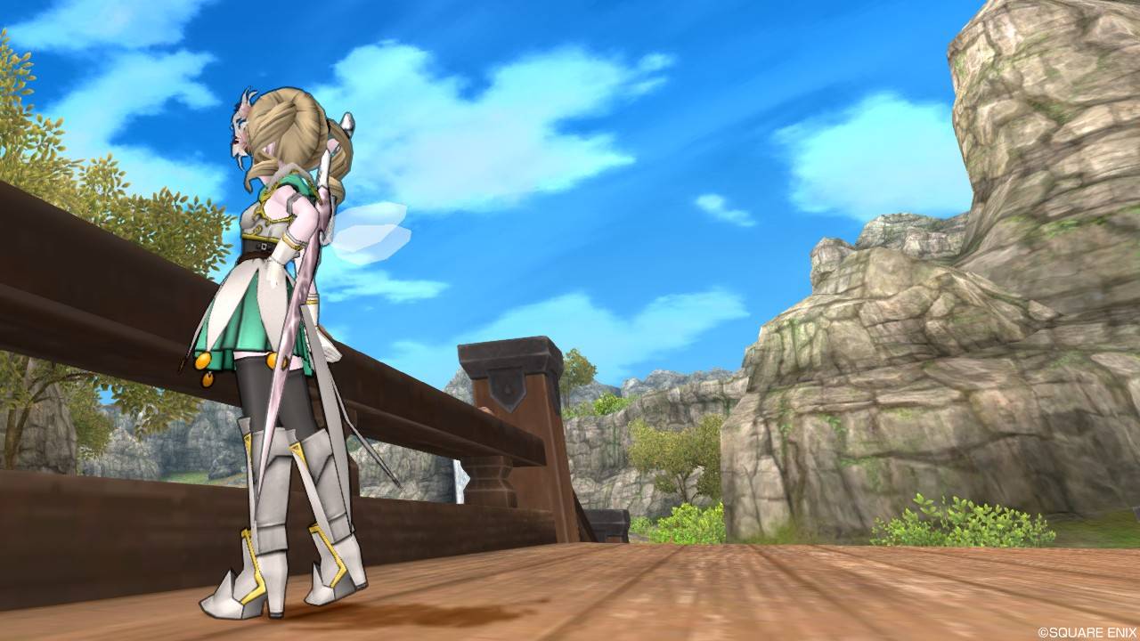 今日のコーデ 小さな英雄のよろい 道化師の服下 ドラクエ10 ドラクエ10 エルフの羽根は食べられませんっ