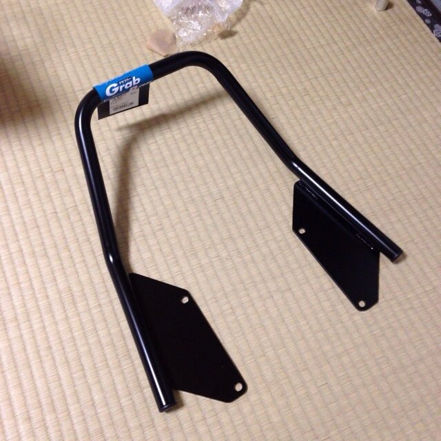 Mt09 グラブバー取り付け 相棒はmt 09 ブログ Mt09