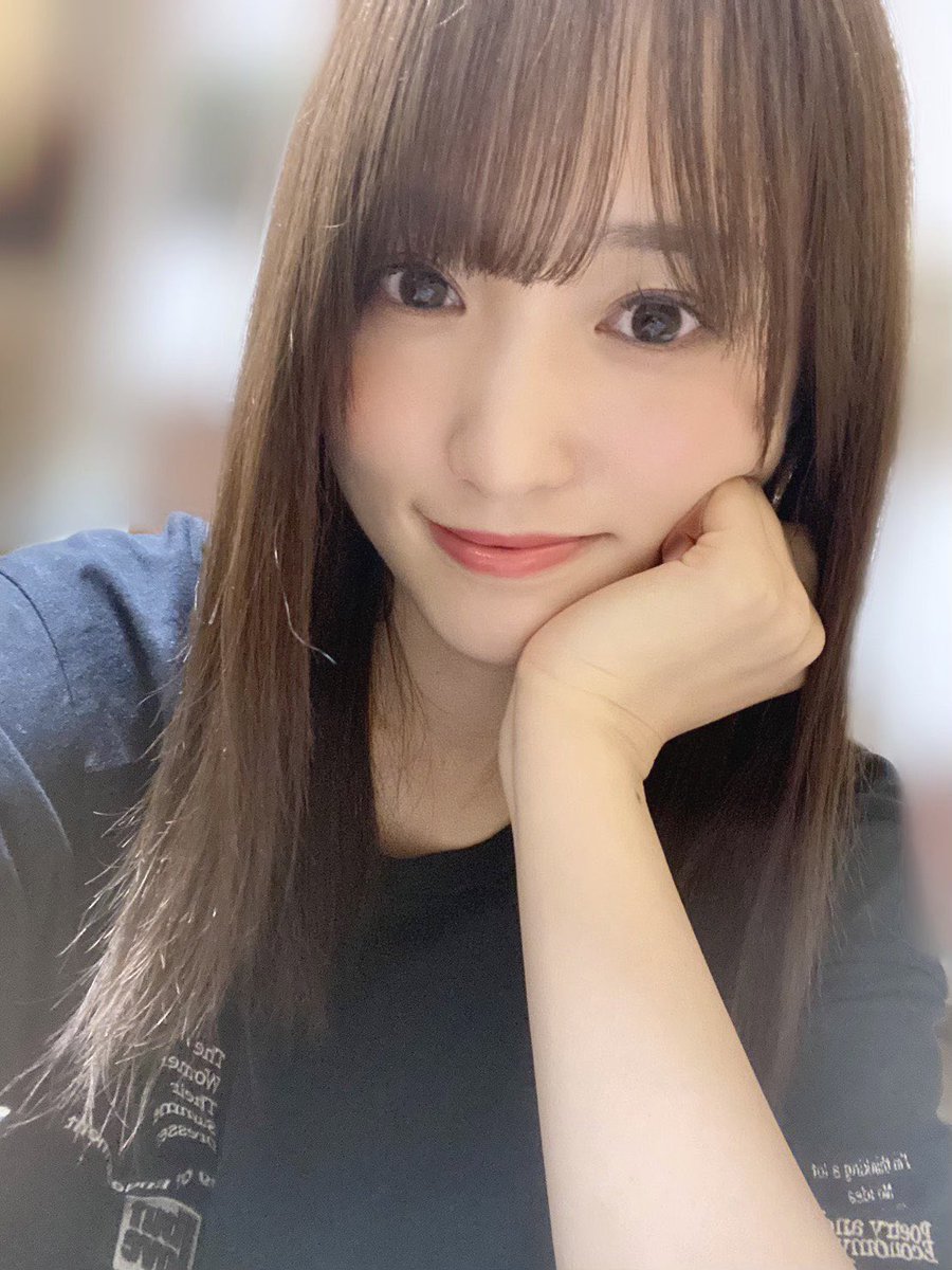 櫻坂46 8k放送とは真逆を行く菅井友香 25 の自撮り画質好き 2ch坂道まとめアンテナ 櫻坂46 8k放送とは真逆を行く菅井友香 25 の自撮り画質好き 2ch坂道まとめアンテナ