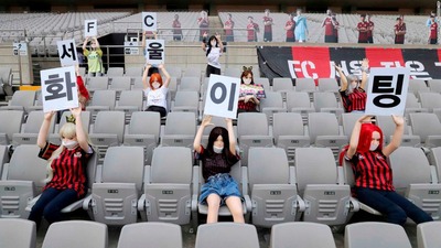 02-seoul-fc-mannequins-0517