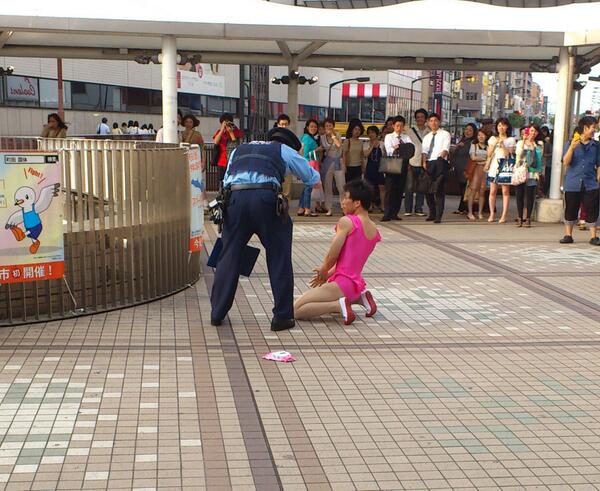 画像 レオタードで散歩した男 警察に捕まる しっぽりニュースブログ 画像 レオタードで散歩した男 警察に捕まる しっぽりニュースブログ