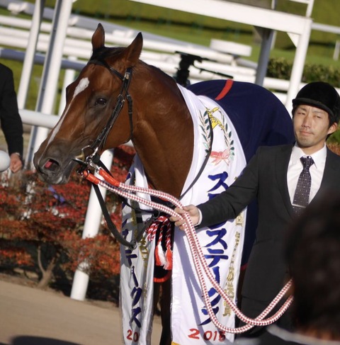 2ACDEA5C-F36D-4901-B7AE-8DACAEA414EA