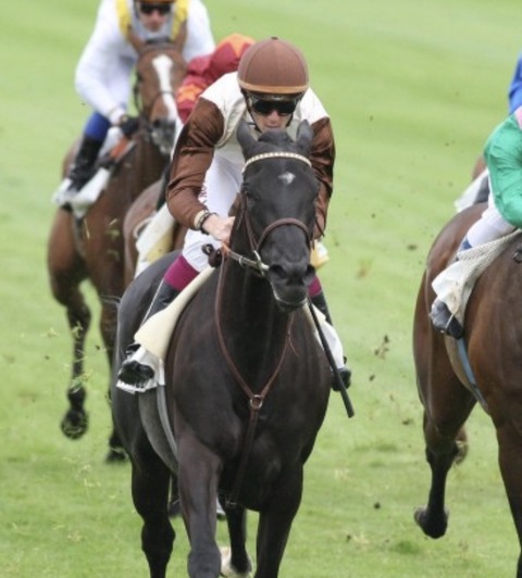 6F2C6B16-6A5B-4588-854E-EFA315112DDB