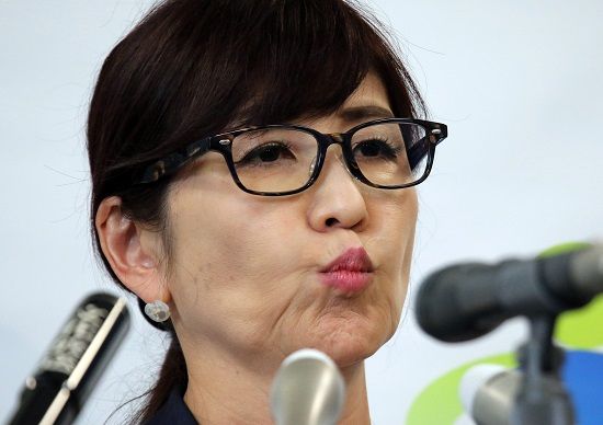 画像 稲田防衛大臣の顔芸がヤバ過ぎると話題にｗｗｗｗｗｗｗｗｗｗｗ Vip Live