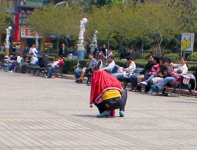 どこでもおしっこ 中国ありのまま