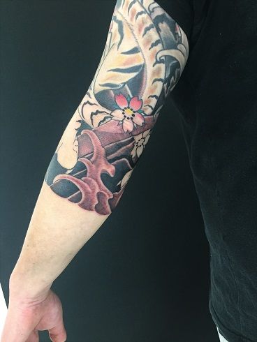 ワンポイント 栃木県鹿沼市 宇都宮市のドラゴンタトゥースタジオ Dragontattoostudio ワンポイント 栃木県鹿沼市 宇都宮市のドラゴンタトゥースタジオ Dragontattoostudio