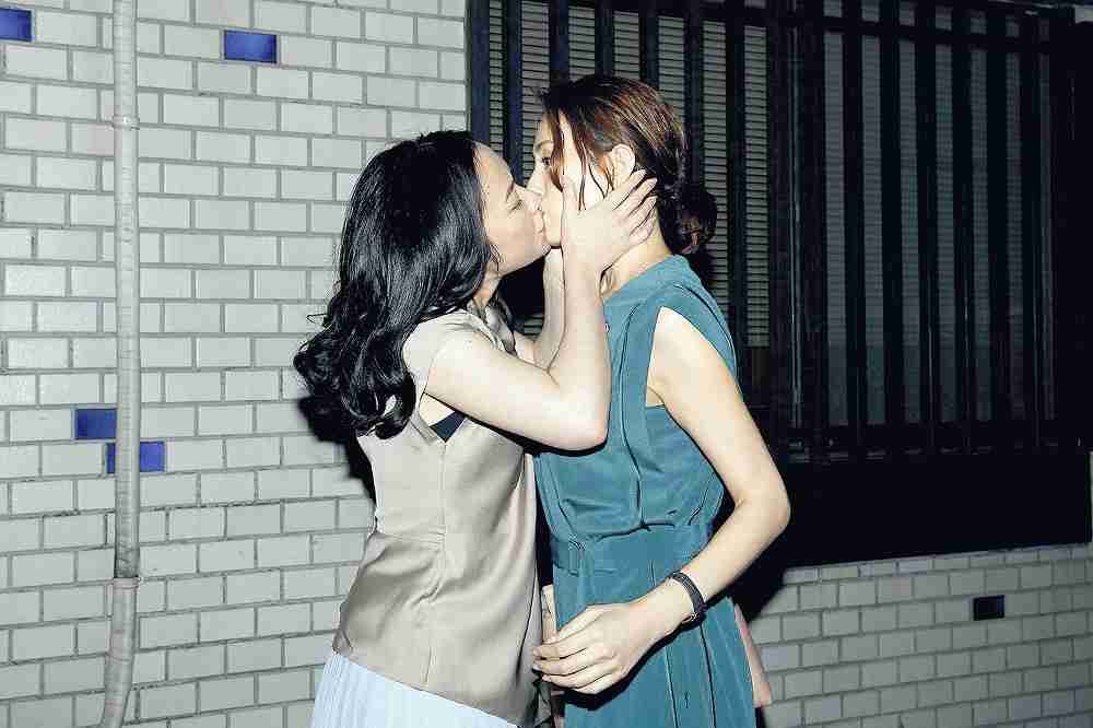米倉涼子 黒木華と大胆キスシーン テレ朝系ドラマ 疑惑 で初共演 ドラマをもっと楽しもう 米倉涼子 黒木華と大胆キスシーン テレ朝系ドラマ 疑惑 で初共演 ドラマをもっと楽しもう
