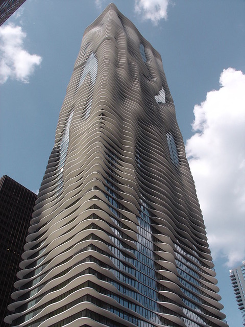 768px-Aqua_Tower_Chicago