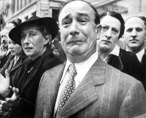The weeping Frenchman, 1940