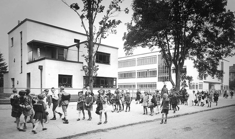 vs_45463_07_schule