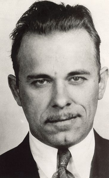 366px-John_Dillinger_mug_shot