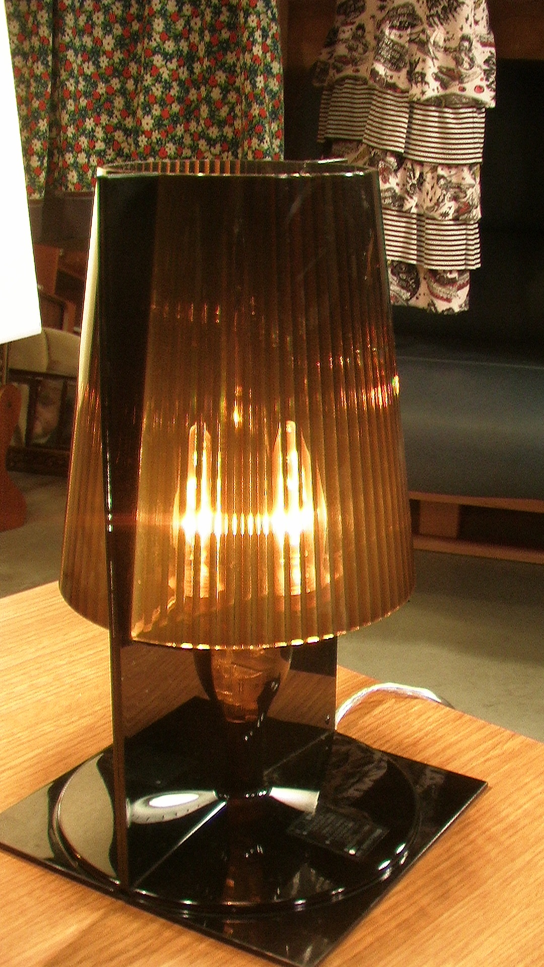 KARTELLカルテル”TAKE” table lamp : 中古家具・USED・ヴィンテージ・アンティーク家具/インテリア千葉県 「DREAM-MAKER」 ℡090-9957-2786 KARTELLカルテル”TAKE” table lamp : 中古家具・USED・ヴィンテージ・アンティーク家具/インテリア千葉県 「DREAM-MAKER」 ℡090-9957-2786