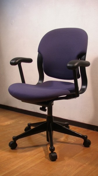HermanMillerハーマンミラー エクア2 アームデスクチェア オフィス