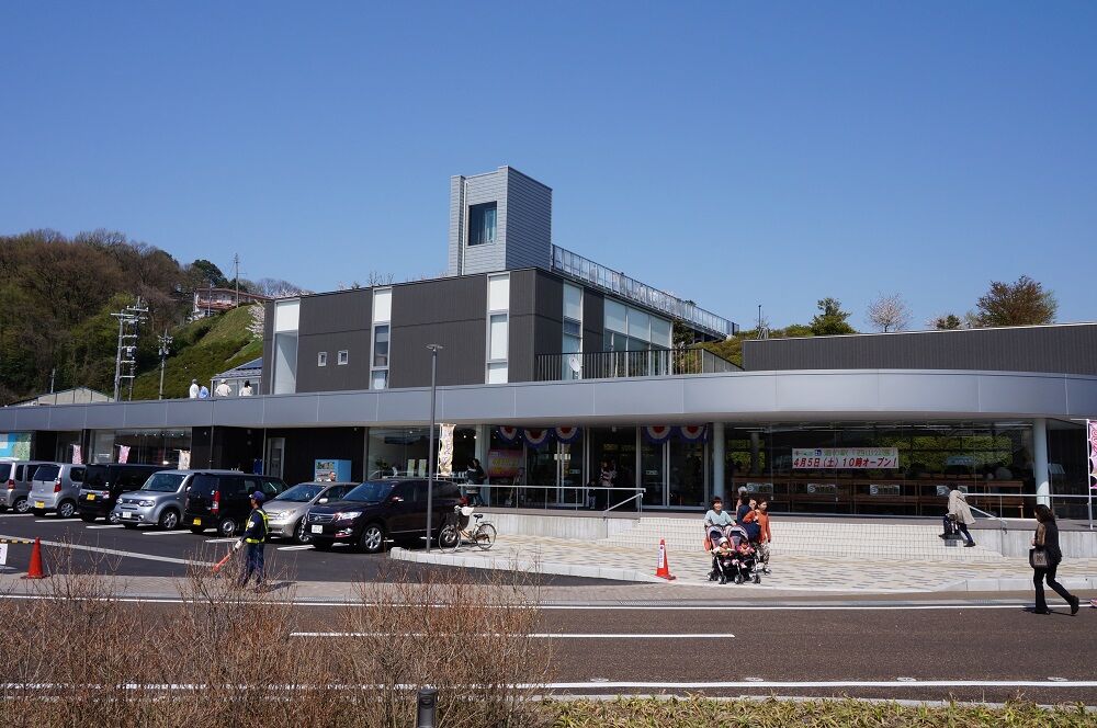『道の駅西山公園』花と緑につつまれた道の駅。 どこへ行こう道の駅素敵な旅がまってます! 『道の駅西山公園』花と緑につつまれた道の駅。 どこへ行こう道の駅素敵な旅がまってます!