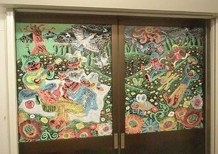 まなびぃガラス2011春01