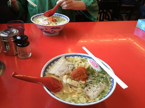 40226616_1646168055510555_8579430343239532544_n