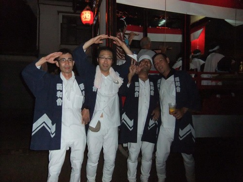 387023_261954327255683_577233186_n