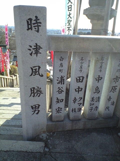 ca3a0571.jpg