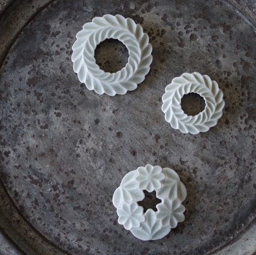 3B602061-9E5C-4B15-90B8-8994071428F3