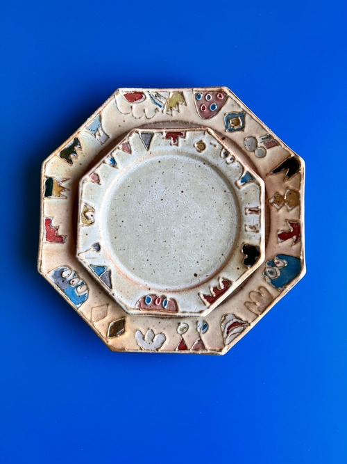 E6A2F1A7-0221-4BAC-9E30-D18D56055E5C