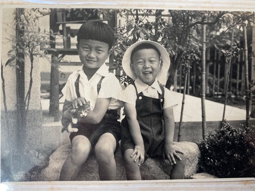 56DFDBA3-1128-4327-ACD2-A70194F71618