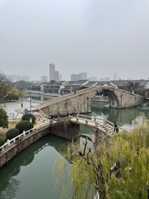 1485D7A1-296D-43F4-91ED-8CFD55B2A66F_1_105_c