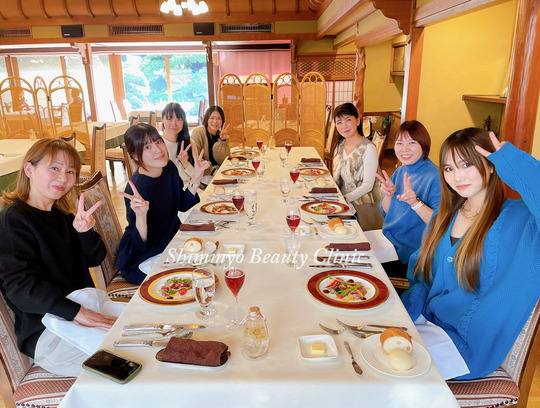3F63BA20-F58C-4B72-A199-C85C2D8EC270